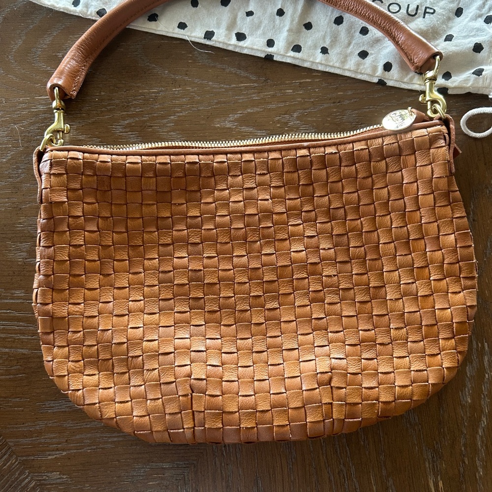 Clare V. Petite Moyen Messenger in Natural Woven - Picture 6 of 8